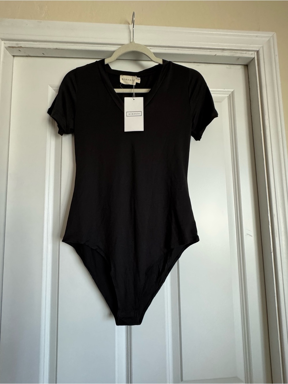 New Ninexis Small Solid Black Short Sleeve V Neck Legging Material Bodysuit